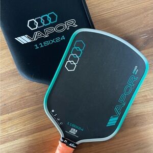 SOLD - 11SIX24 Vapor Power 16mm Pickleball Paddle with Cover